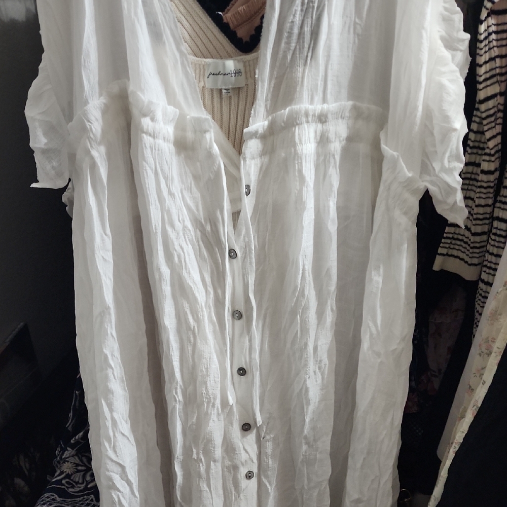Cupshe White Crinkled Button-Down Coverup